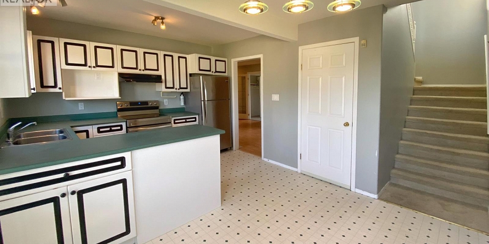 1441 PIGOTT PLACE Prince Rupert Photo 8 1441 PIGOTT PLACE Prince Rupert Photo 8